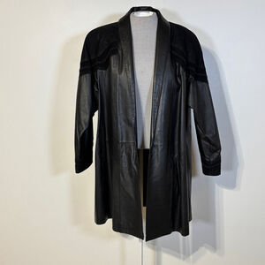 Vintage G-111 Genuine Leather Jacket Women’s Large Black Paisley Motif Long